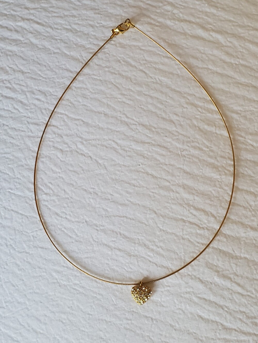 Vintage Delicate Gold Tone Wire Cable Choker Necklace with Pave Heart Pendant